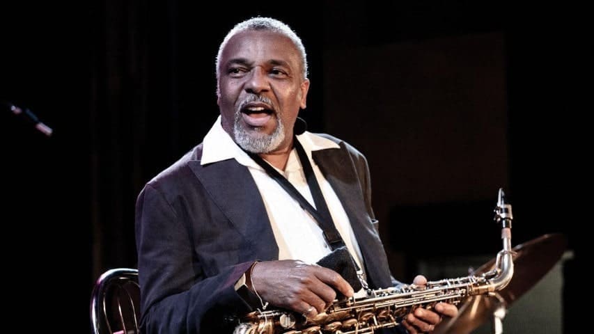 Дизайн студия Александра Ложкина